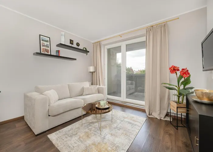 Rodzinne Studio Z Parkingiem Sky Tower Centrum By Noclegi Renters
